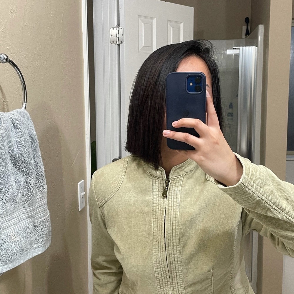 FrenchCuff Jacket - Picture 2 of 5